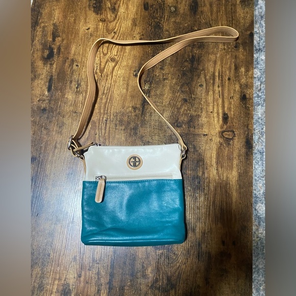 Giani Bernini Teal and White Florentine Glazed Leather Crossbody Bag - Picture 2 of 8